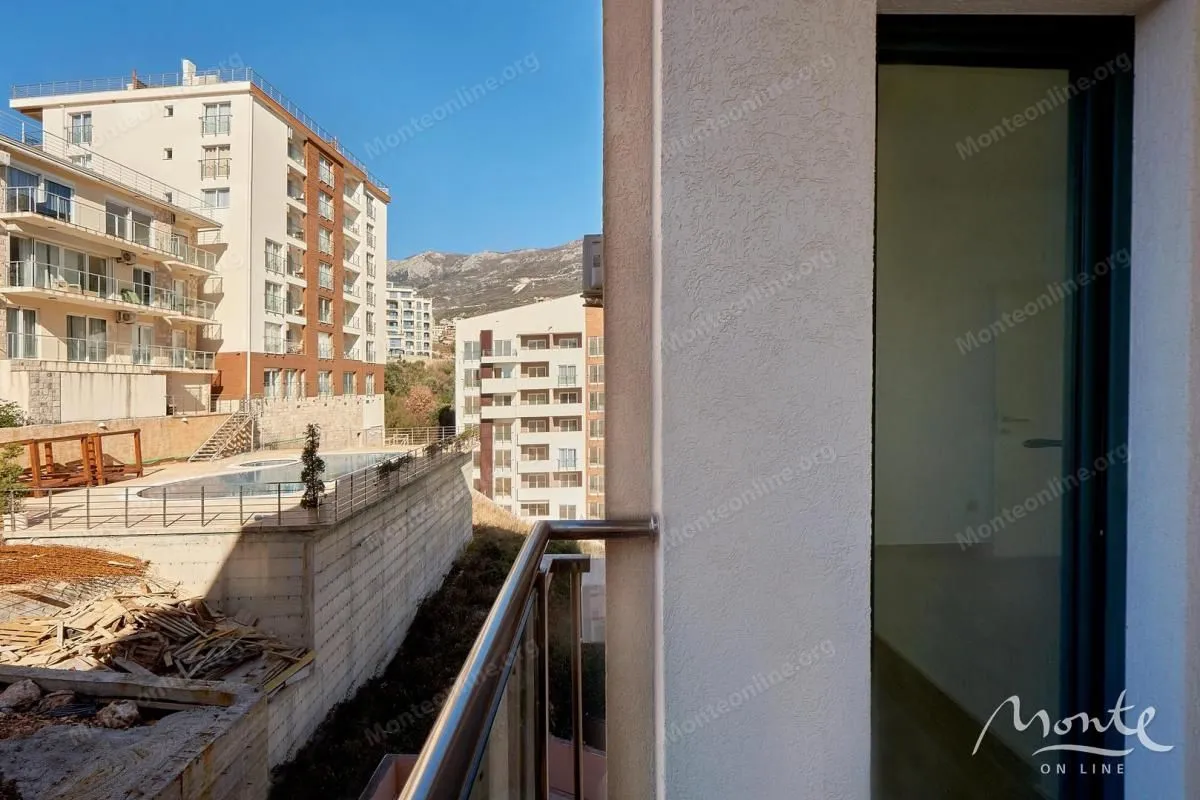 Sale, two bedroom apartment, 63m², Bečići, Budva