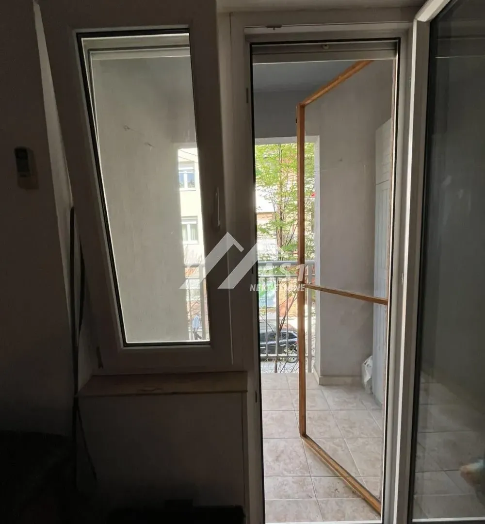 Izdavanje, jednosoban stan, 40m², Sajam, Novi Sad Sve Podlokacije