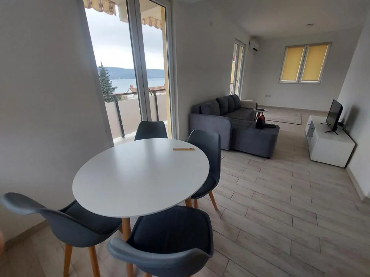 Prodaja, jednosoban stan, 52m², Kumbor, Herceg Novi