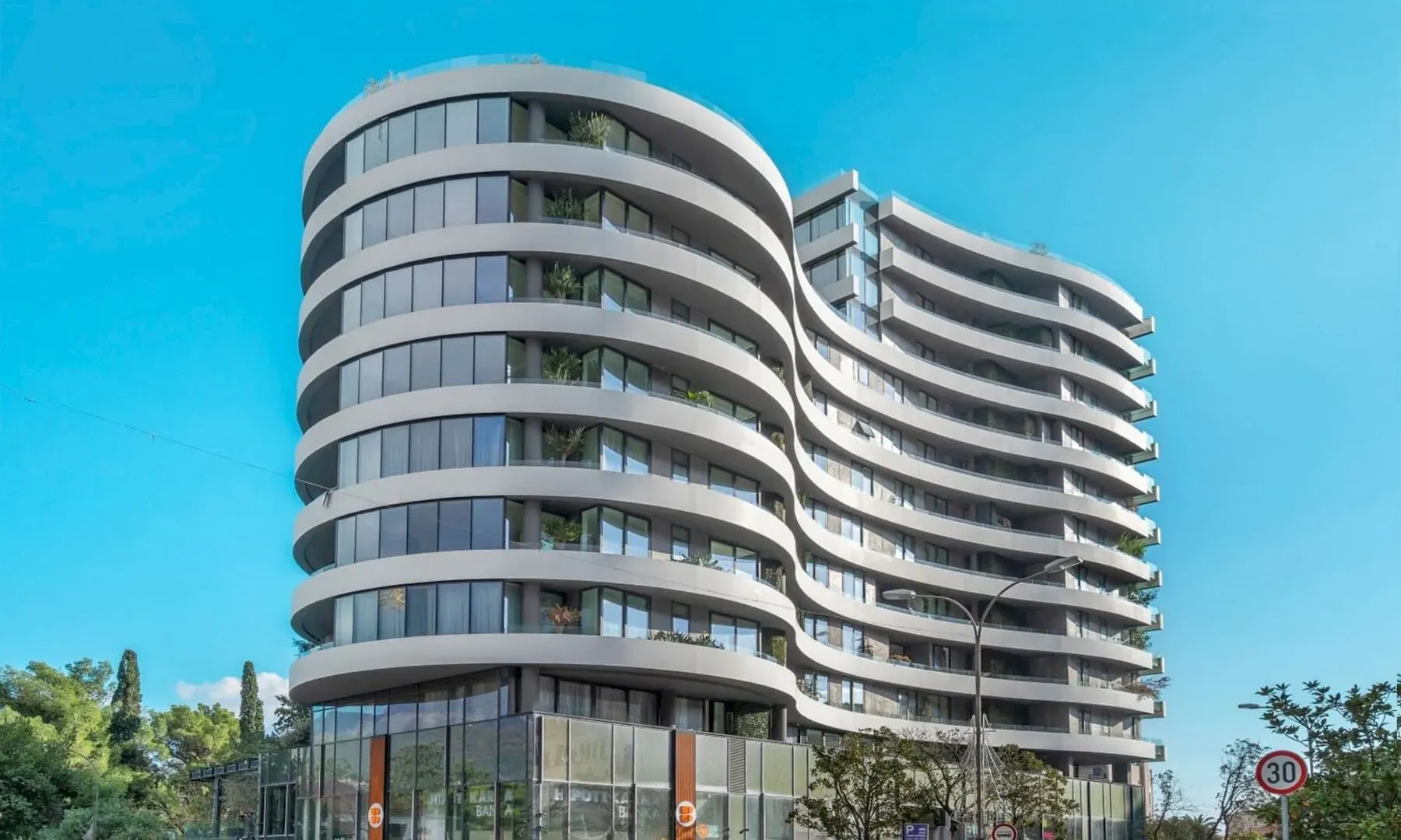Sale, four bedroom apartment, 270m², Budva, Crna Gora