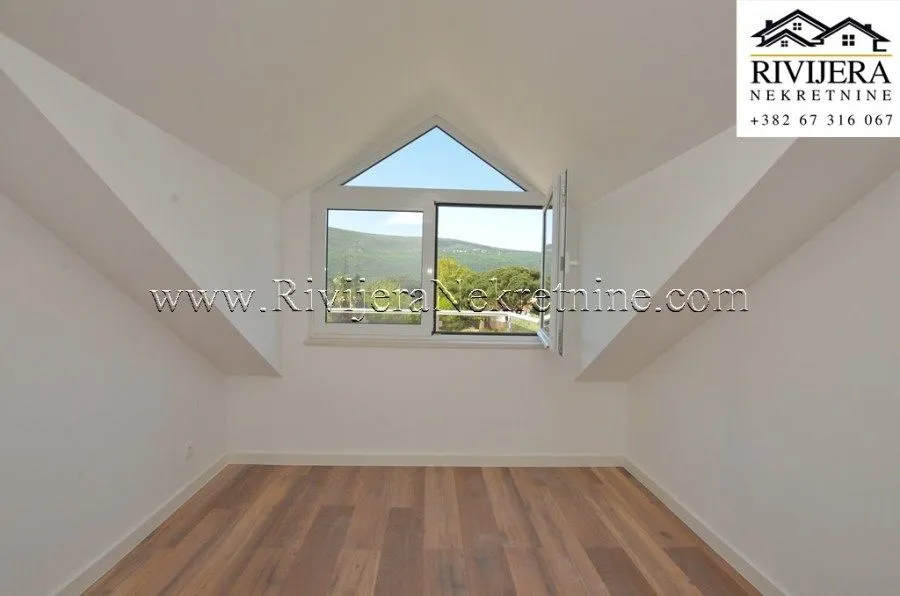 Prodaja, dvosoban stan, 96m², Đenovići, Herceg Novi