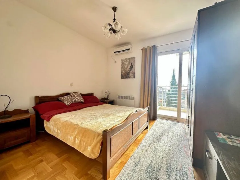 Sale, two bedroom apartment, 98m², Bečići, Budva