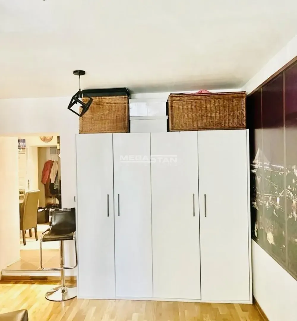 Sale, three bedroom apartment, 60m², Vračar Centar, Vračar Sve Podlokacije