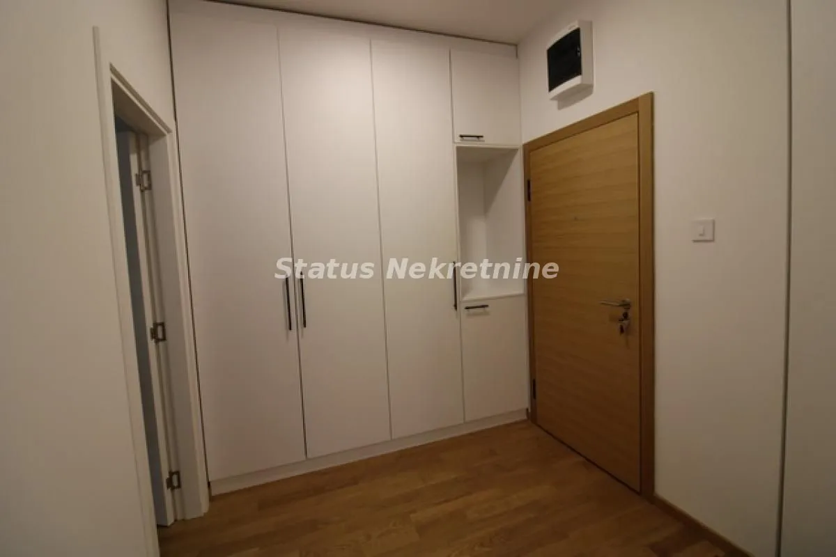 Izdavanje, trosoban stan, 63m², Telep, Novi Sad Sve Podlokacije