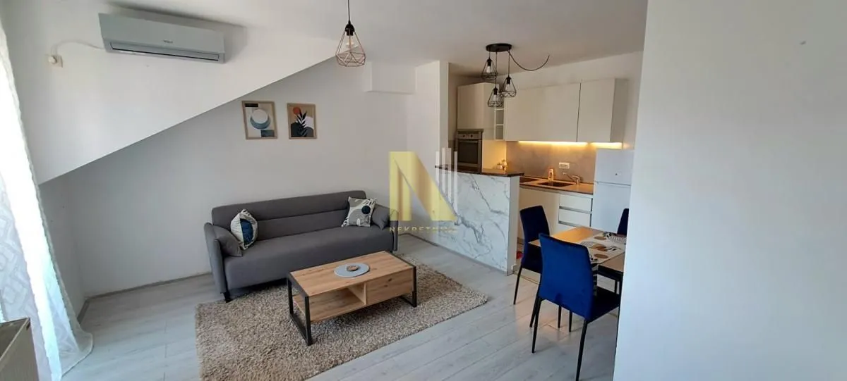 Prodaja, dvosoban stan, 56m², Rotkvarija, Novi Sad Sve Podlokacije