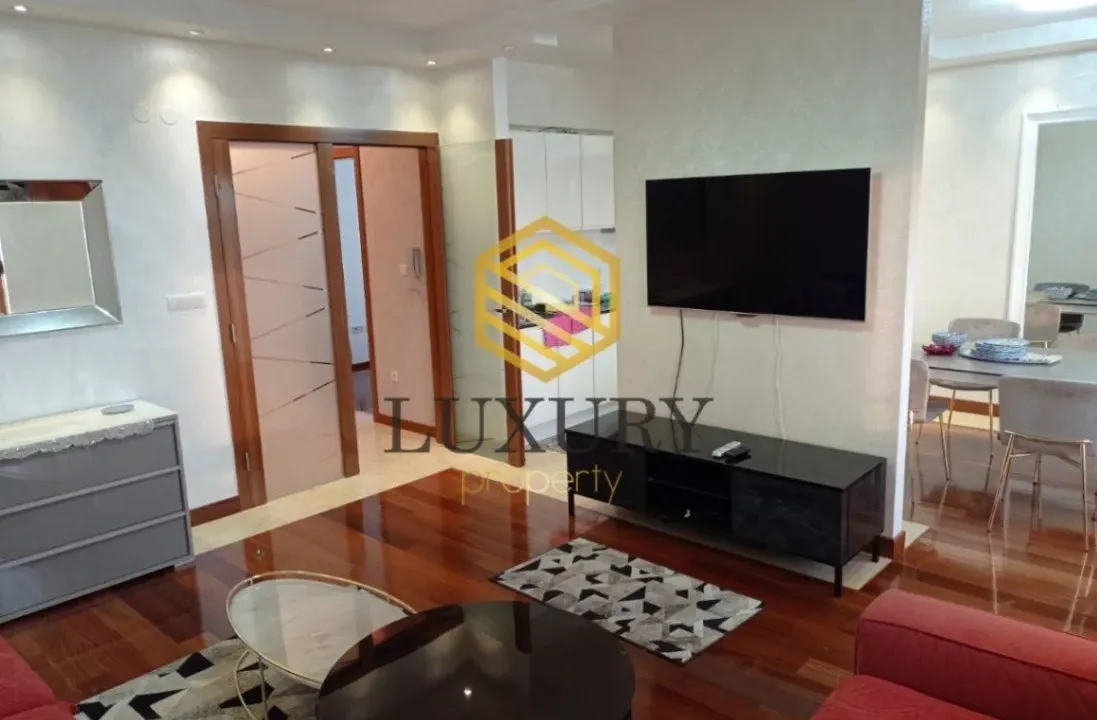 Rent, four bedroom apartment, 130m², Centar, Podgorica