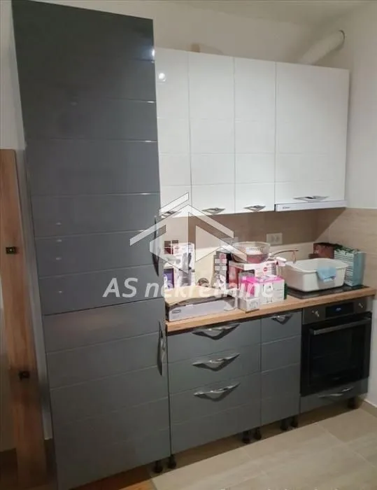 Rent, four bedroom apartment, 105m², Novi Beograd Blok 65, Novi Beograd Sve Podlokacije