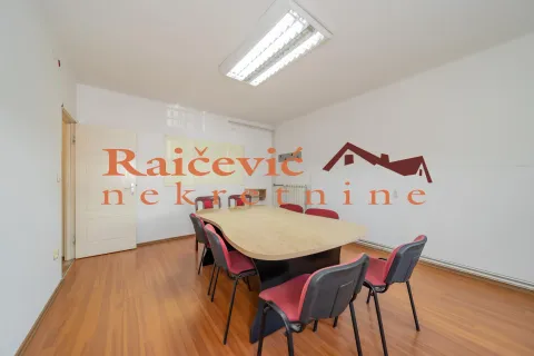 Rent, office space, 85m², Vračar Hram, Vračar Sve Podlokacije - image 13