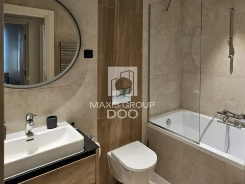 Izdavanje, trosoban stan, 81m², Savski Venac, Beograd - image 7