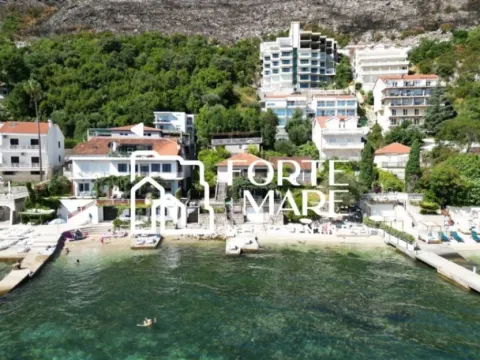 Sale, house, 120m², Njivice, Herceg Novi - image 10