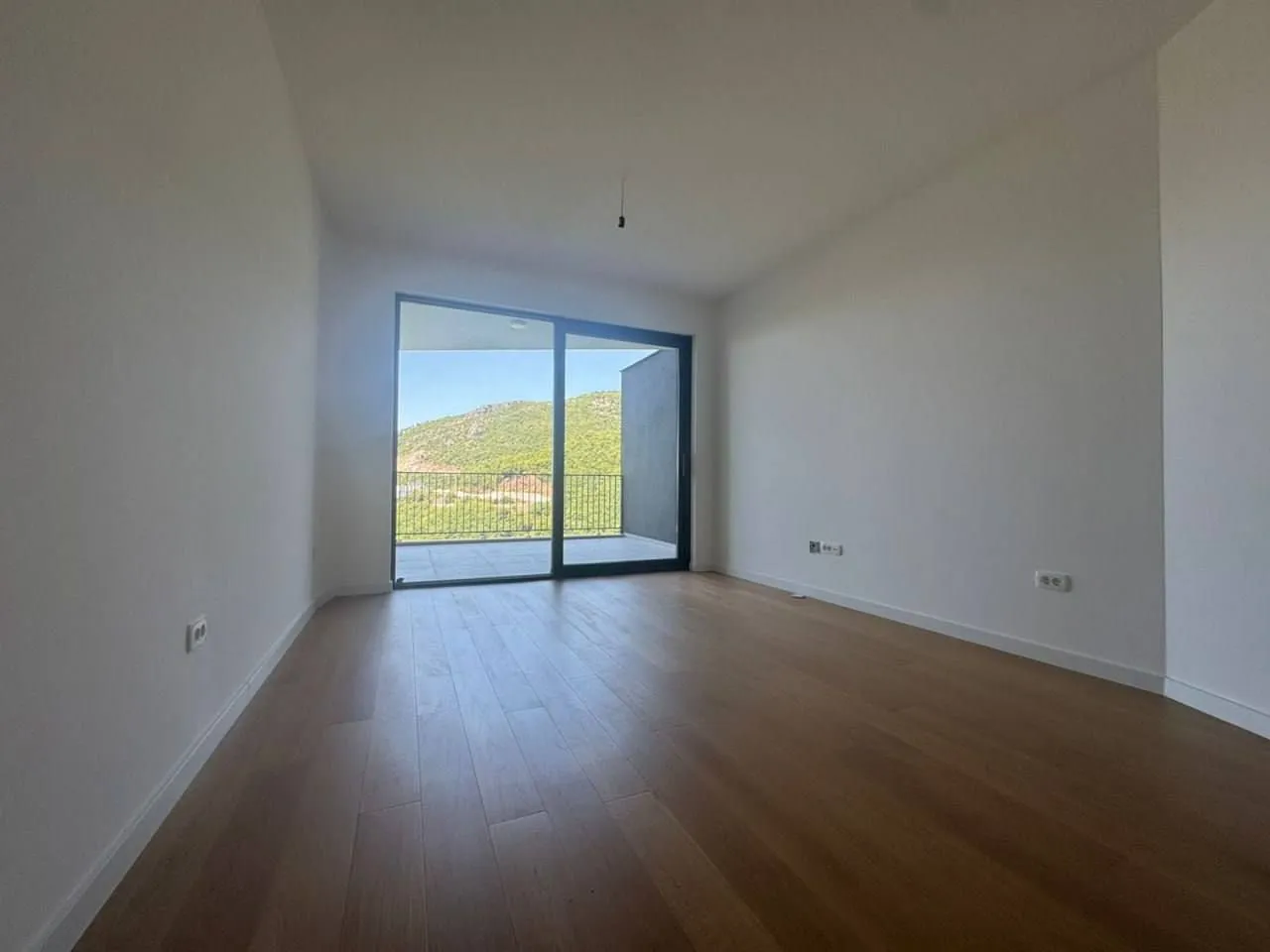 Prodaja, jednosoban stan, 59m², Bečići, Budva