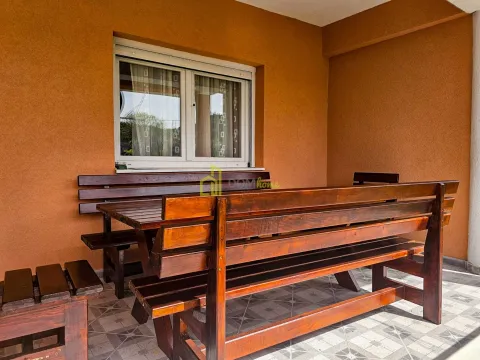 Izdavanje, kuća, 100m², Zlatica, Podgorica - image 2