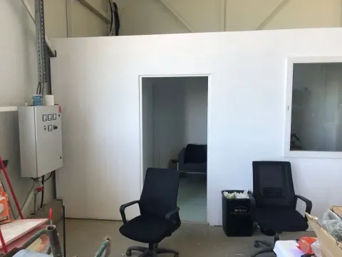 Izdavanje, poslovni prostor, 1200m², Zemun Ugrinovci, Zemun Sve Podlokacije - image 4