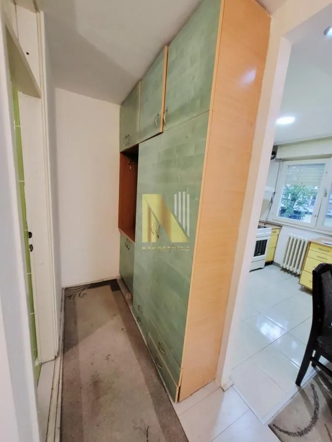 Prodaja, dvosoban stan, 43m², Novo naselje, Novi Sad