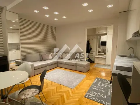 Izdavanje, dvosoban stan, 50m², Novi Sad Sve Podlokacije, Novi Sad - image 1