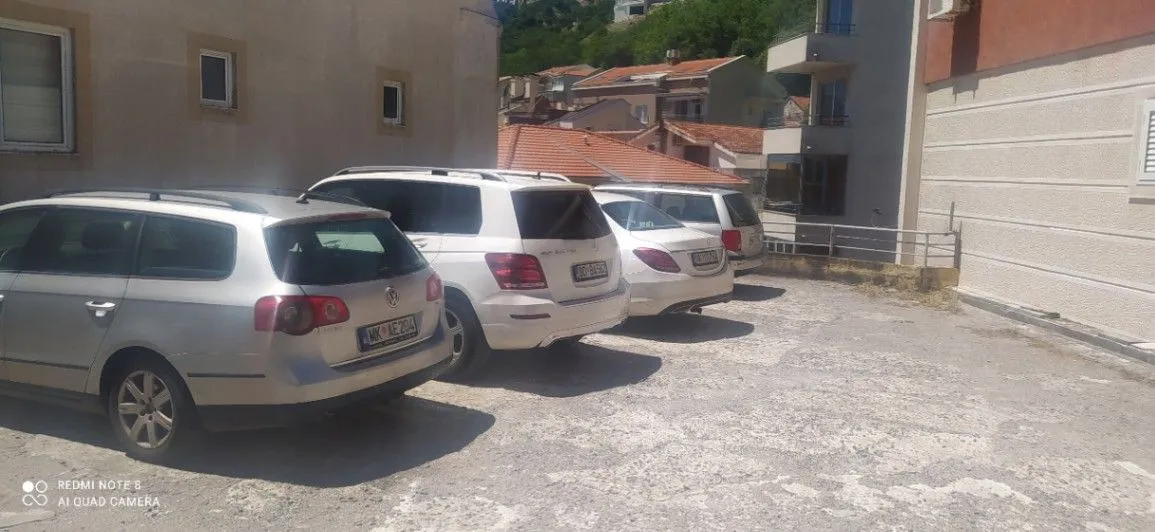 Izdavanje, jednosoban stan, 44m², Bečići, Budva
