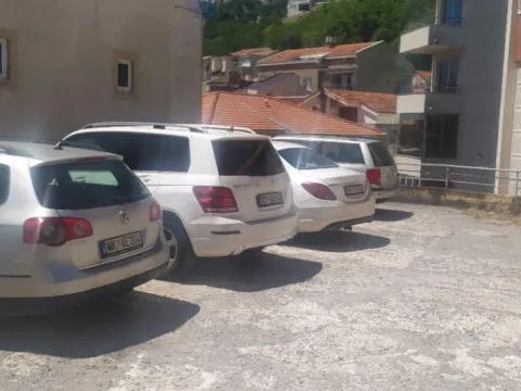Izdavanje, jednosoban stan, 44m², Bečići, Budva - image 4