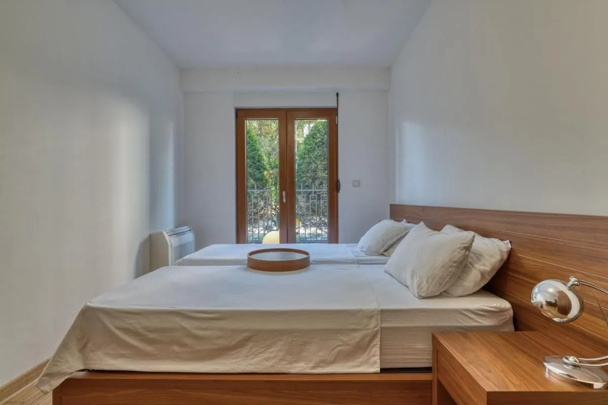 Prodaja, dvosoban stan, 90m², Podgorica, Crna Gora