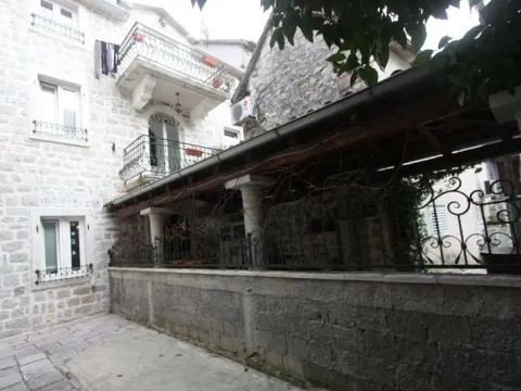 Sale, house, 162m², Risan, Kotor - image 14