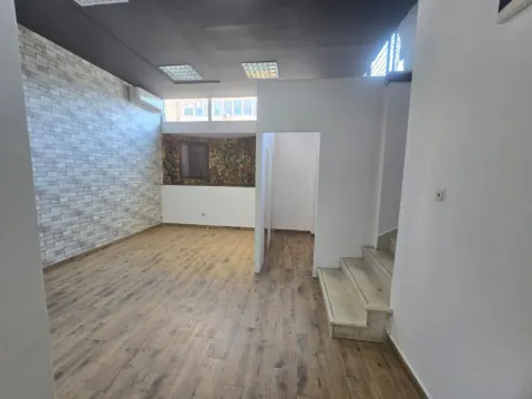 Izdavanje, poslovni prostor, 101m², Preko Morače, Podgorica - image 9