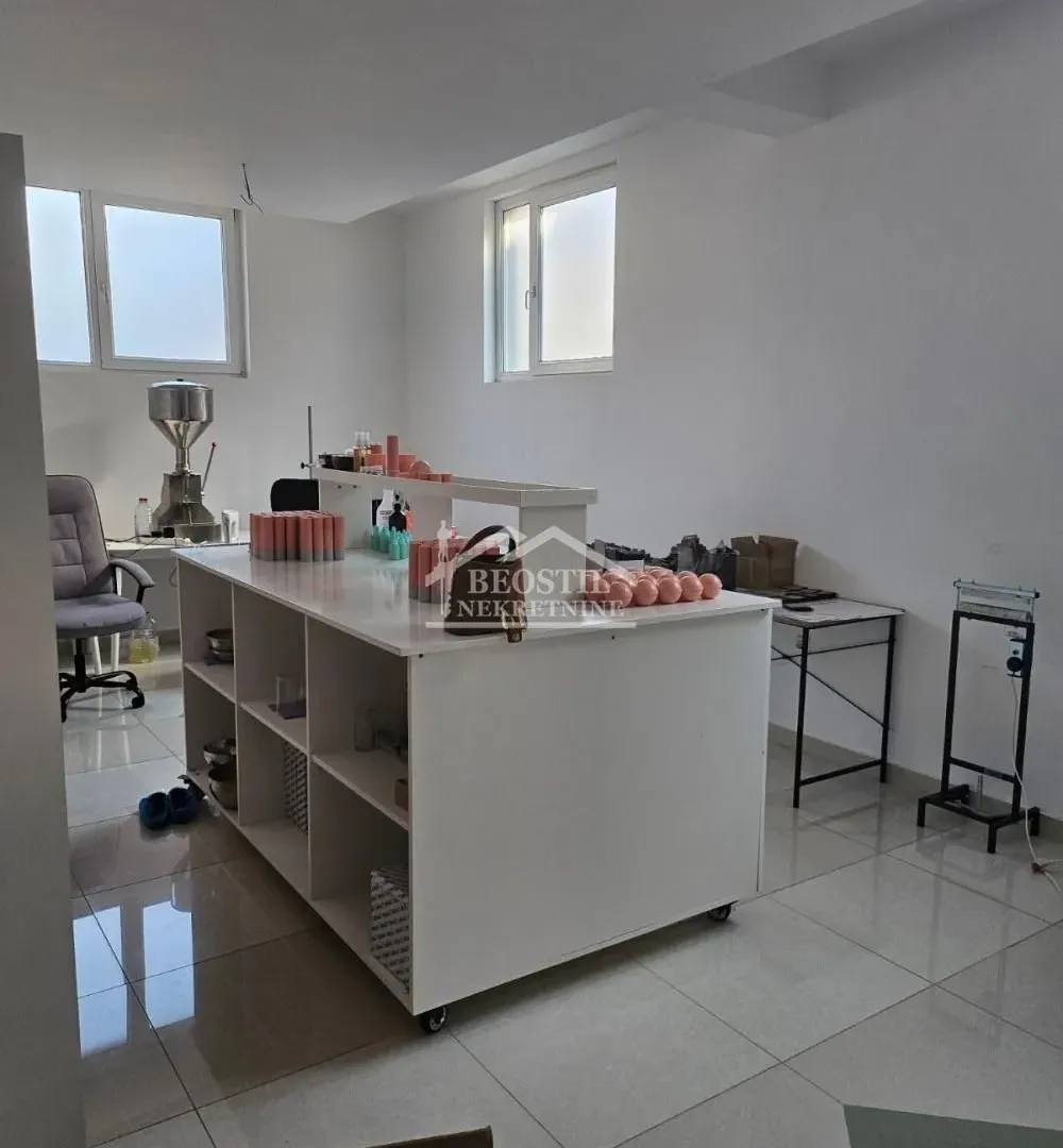 Sale, office space, 137m², Višnjica, Palilula Sve Podlokacije