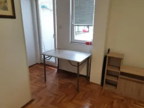 Izdavanje, jednosoban stan, 35m², Grbavica, Novi Sad Sve Podlokacije - image 4