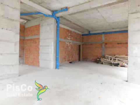 Poslovni prostor in Blok 9