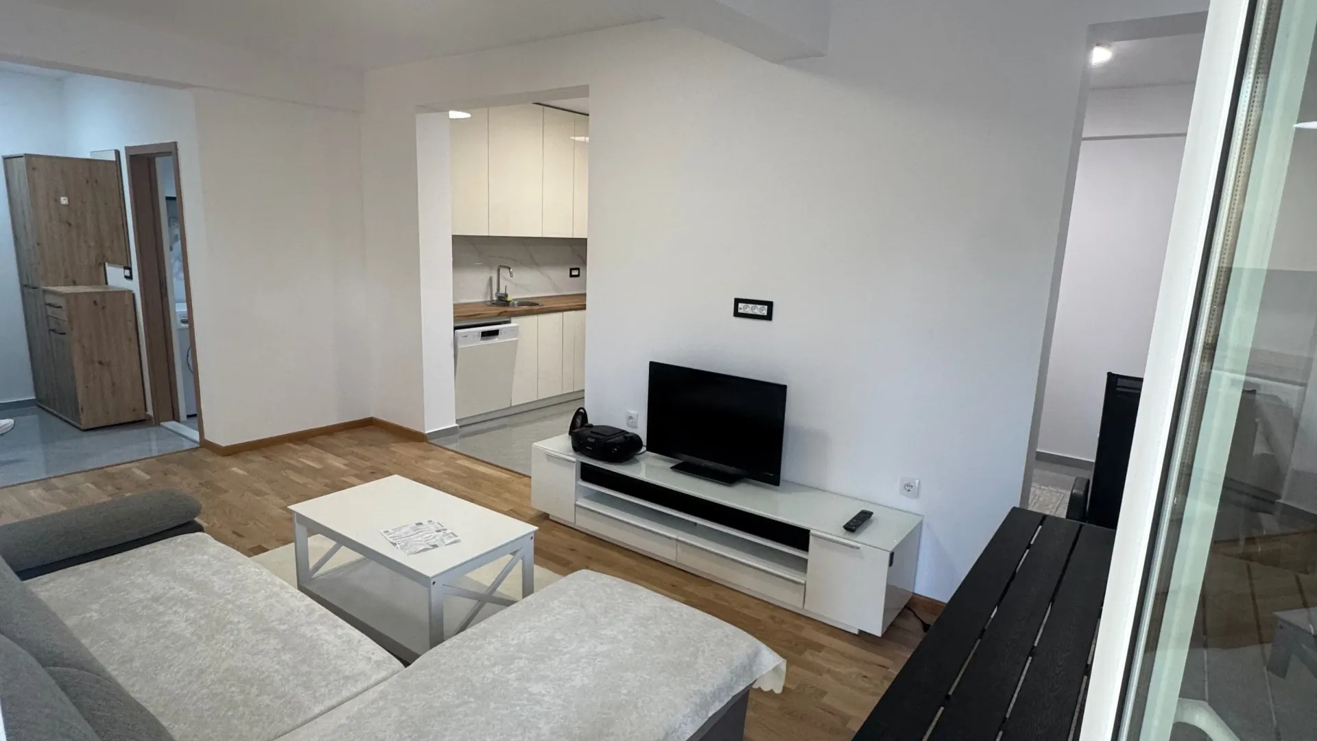 Rent, three bedroom apartment, 75m², Bjeliši, Bar