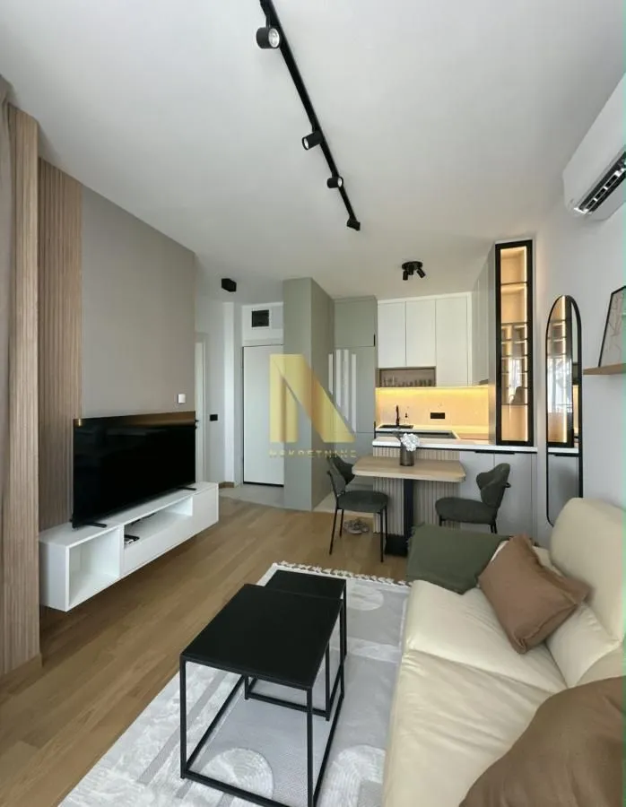 Izdavanje, jednosoban stan, 35m², Grbavica, Novi Sad Sve Podlokacije