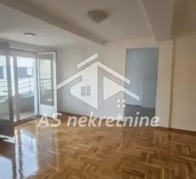 Izdavanje, trosoban stan, 75m², Đeram Pijaca, Beograd - image 3