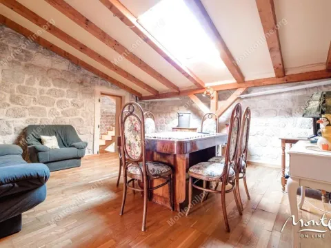 Sale, house, 500m², Orahovac, Kotor - image 19