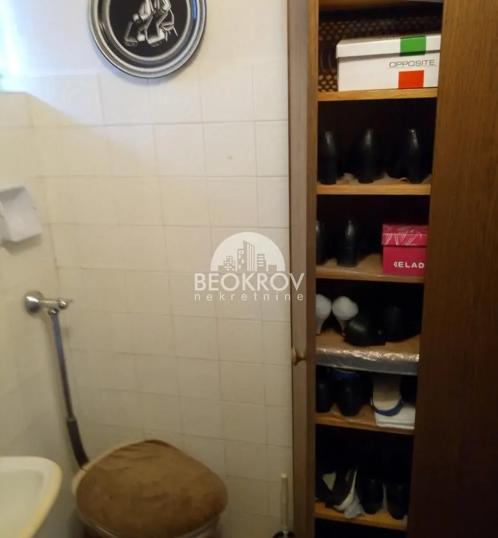 Sale, house, 310m², Rušanj, Beograd