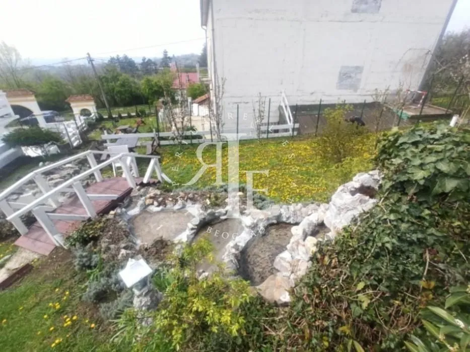 Sale, house, 300m², Mala Moštanica, Obrenovac