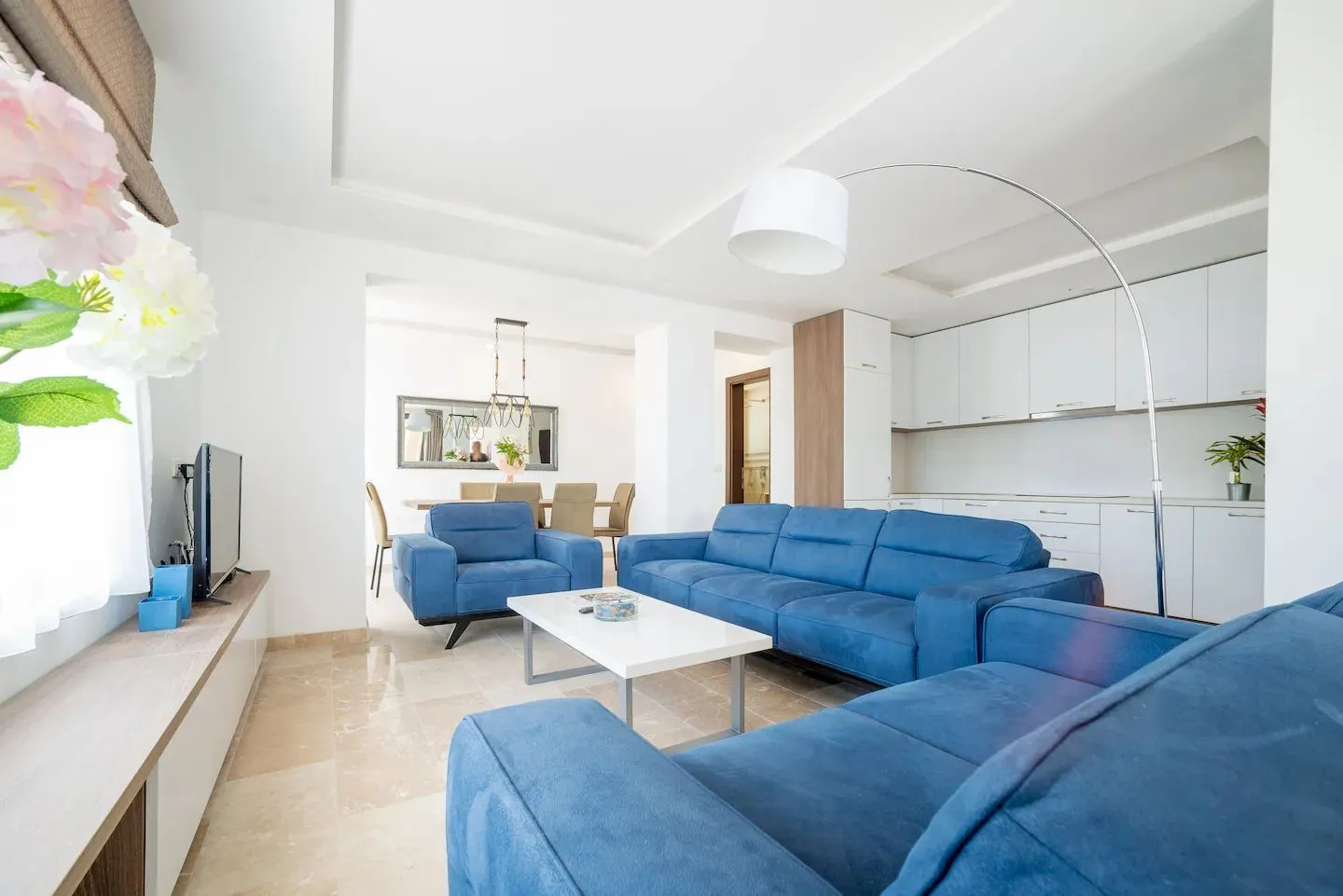 Sale, house, 170m², Bečići, Budva