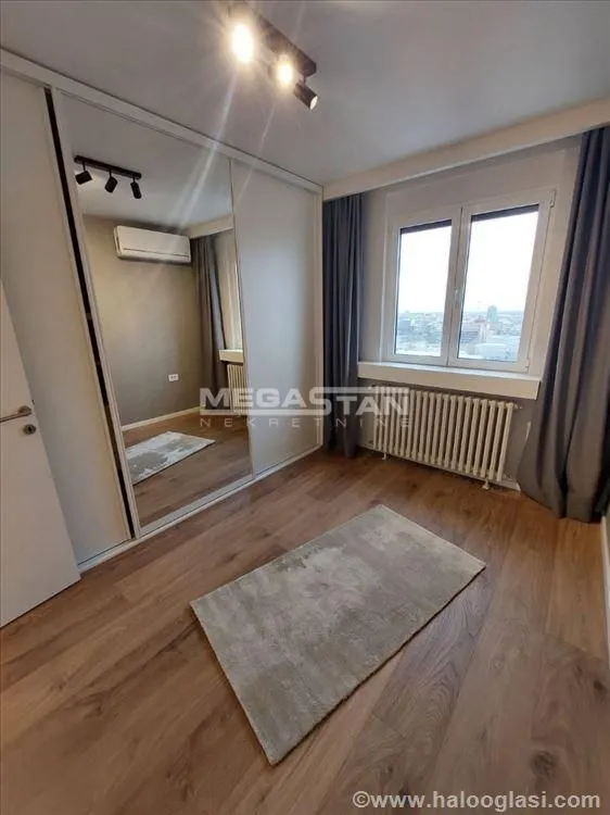 Izdavanje, trosoban stan, 72m², Tašmajdan, Palilula Sve Podlokacije
