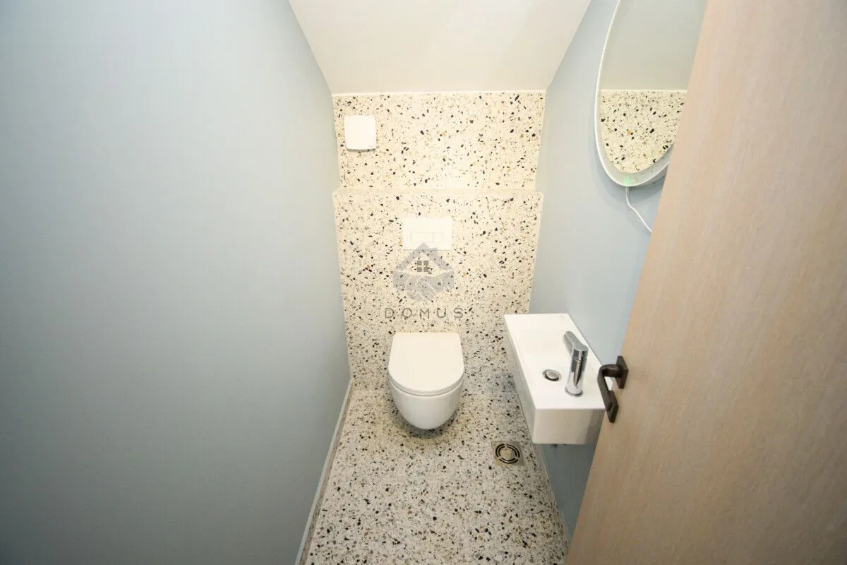 Prodaja, kuća, 154m², Dahna, Podgorica