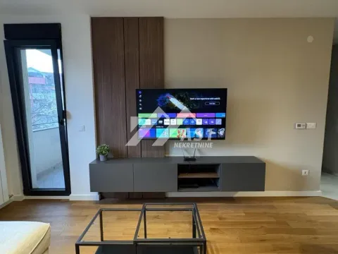 Rent, two bedroom apartment, 40m², Grbavica, Novi Sad Sve Podlokacije - image 4