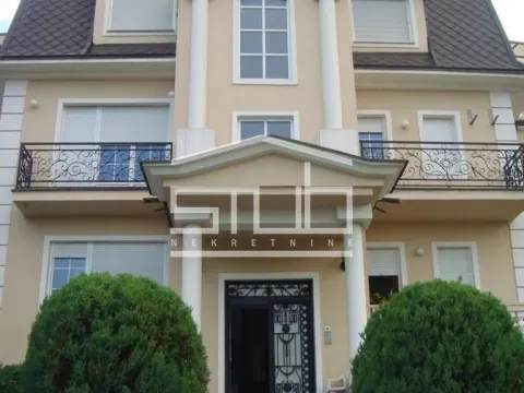 Sale, house, 531m², Zvezdin Stadion, Beograd - image 5