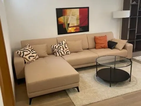 Izdavanje, trosoban stan, 66m², Vračar Sve Podlokacije, Beograd - image 2