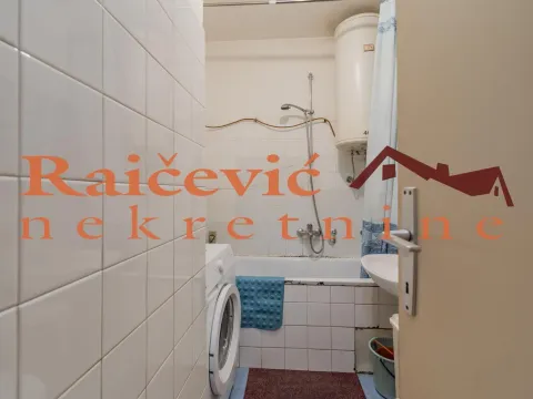 Prodaja, dvosoban stan, 76m², Stari Grad, Beograd - image 15