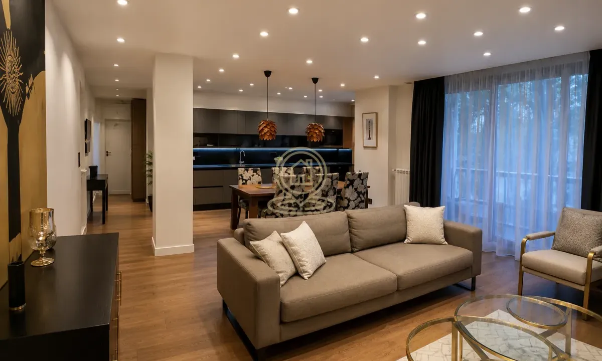 Rent, three bedroom apartment, 93m², Stari Grad, Beograd