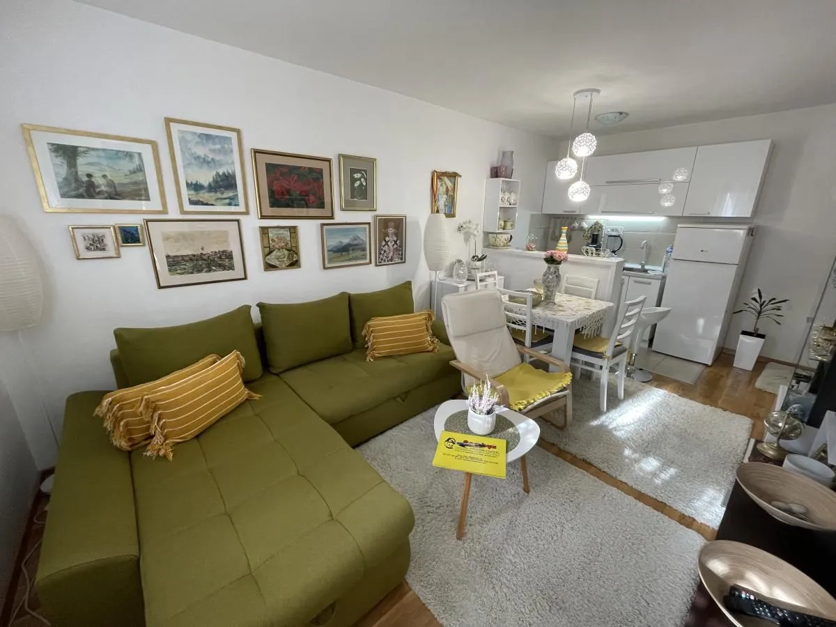 Prodaja, jednosoban stan, 39m², Salajka, Novi Sad Sve Podlokacije