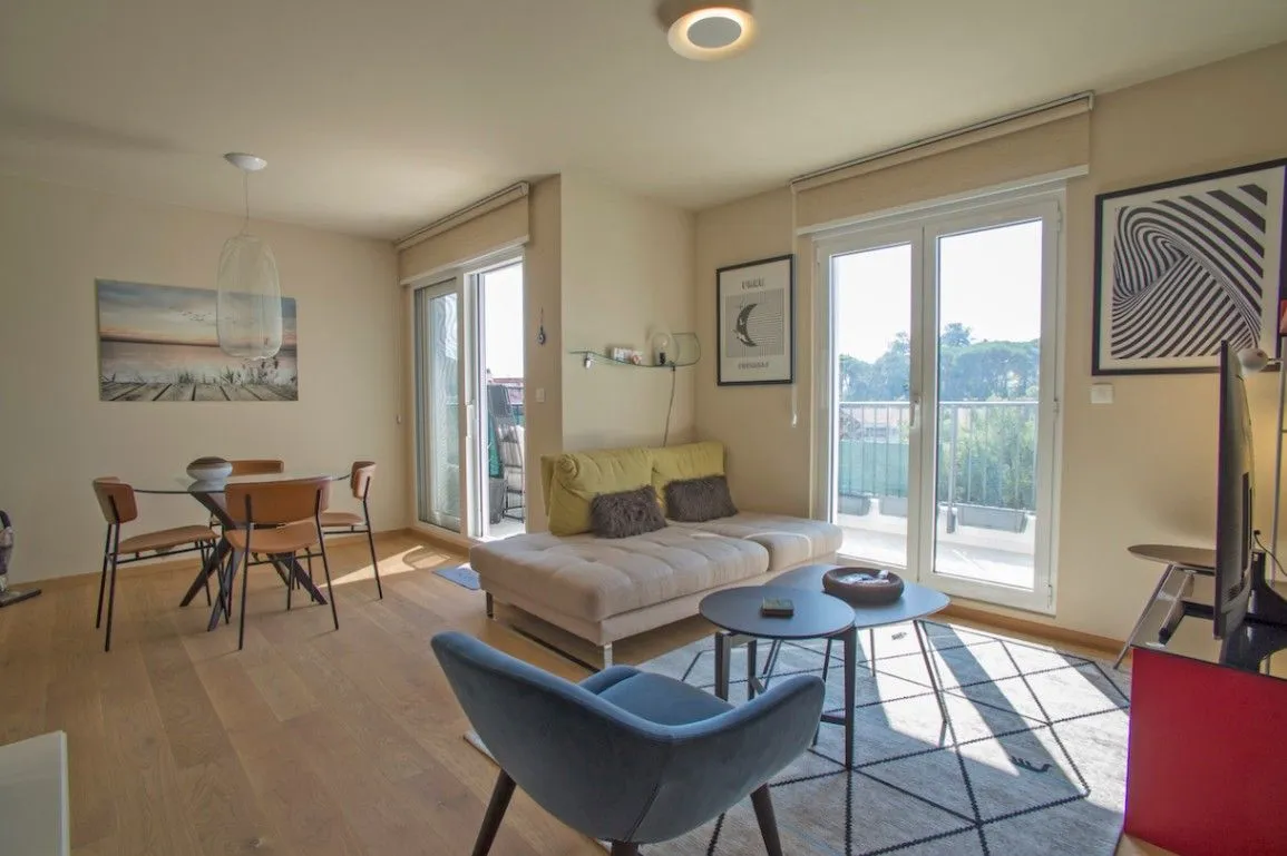 Prodaja, dvosoban stan, 64m², Tivat, Crna Gora