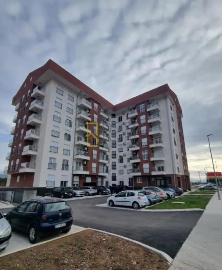 Prodaja, dvosoban stan, 58m², Stari Aerodrom, Podgorica