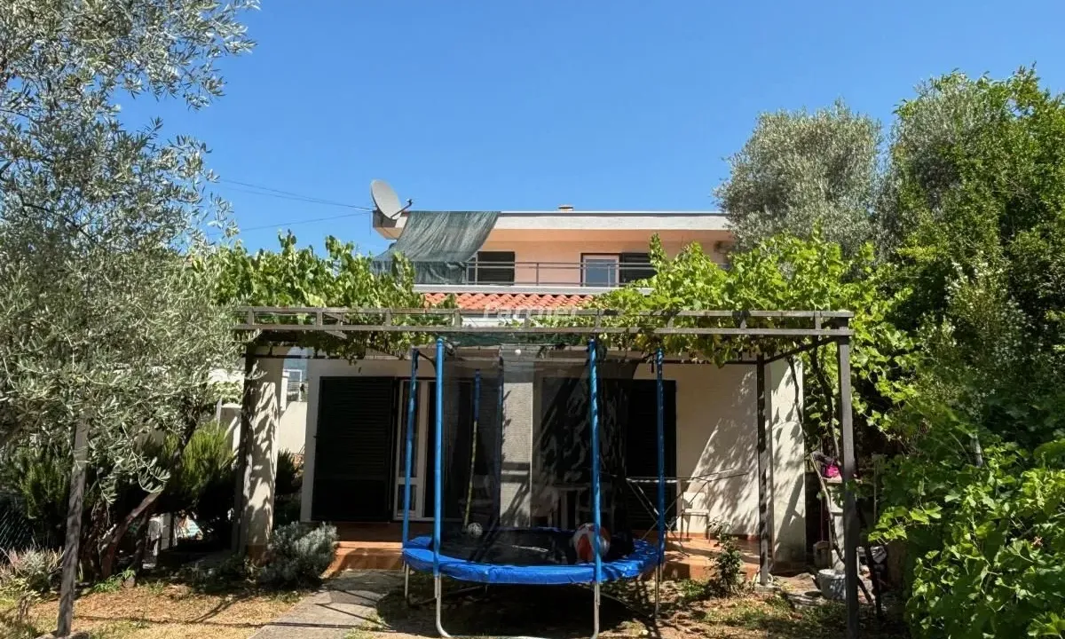 Prodaja, kuća, 208m², Bjeliši, Bar