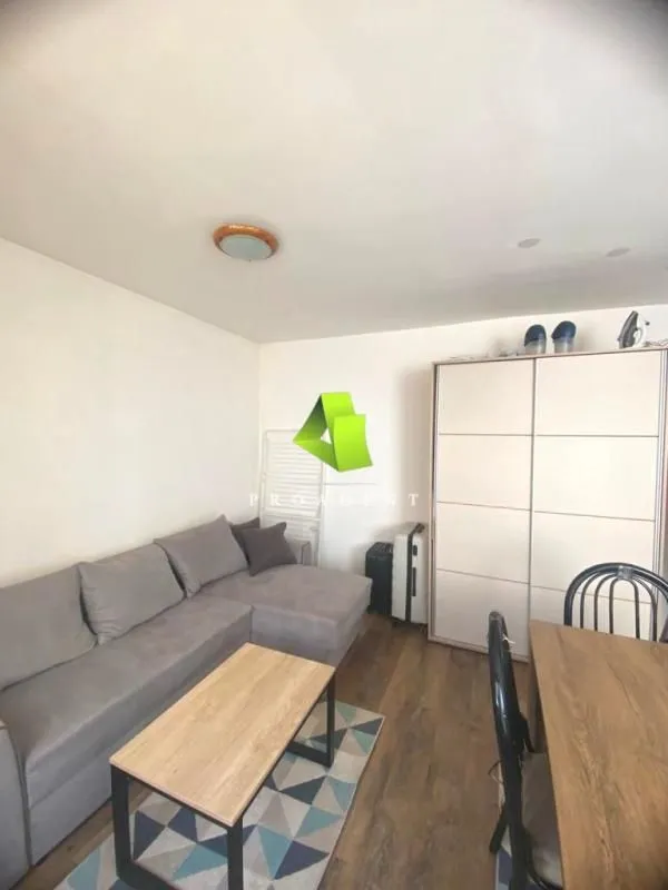 Rent, one bedroom apartment, 35m², Medijana, Niš