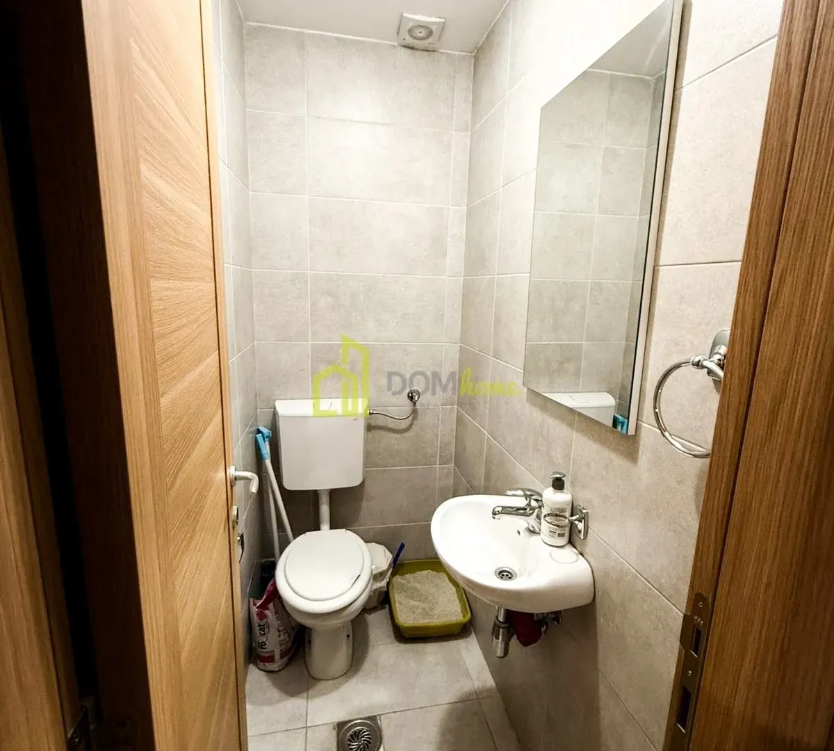 Izdavanje, dvosoban stan, 65m², Stari Aerodrom, Podgorica