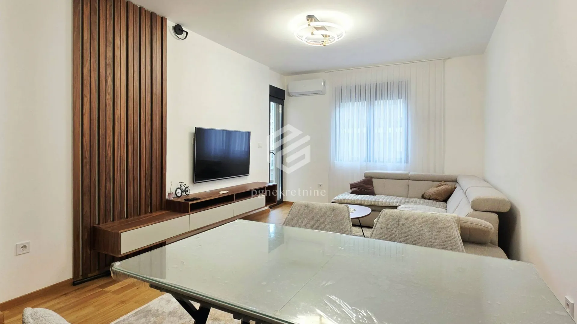 Rent, one bedroom apartment, 47m², City Kvart, Podgorica