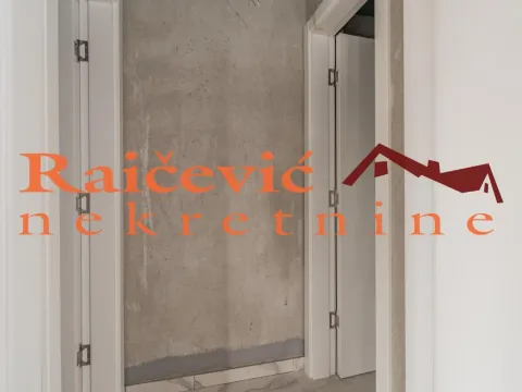 Prodaja, poslovni prostor, 256m², Dušanovac, Voždovac Sve Podlokacije - image 14