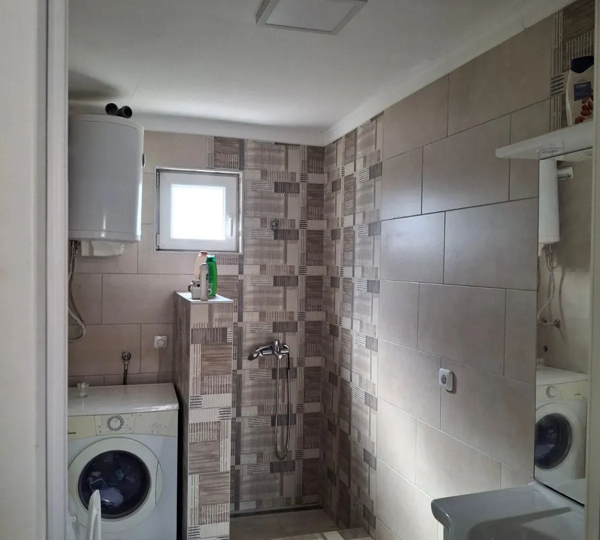 Rent, house, 38m², Dobanovci, Surčin